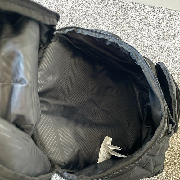 Oakley | Toro Branded Backpack - NWOT - Picture 8 of 11